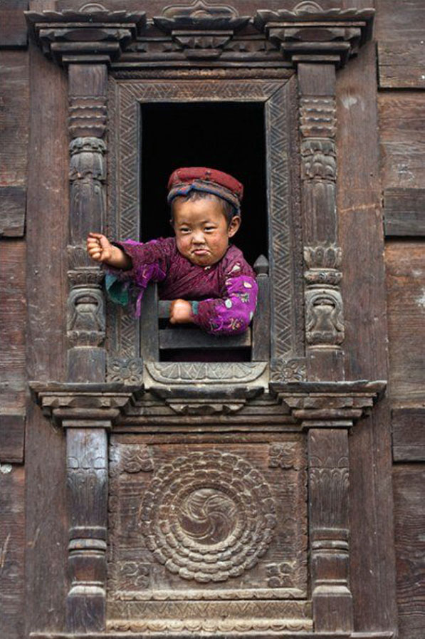 Child Tamang Heritage Trail Trek trekking hike hiking nepal