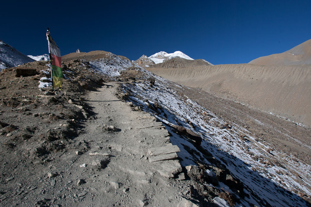 Approaching Thorung Thorong La Annapurna Circuit Trek Trekking Hike Hiking Nepal