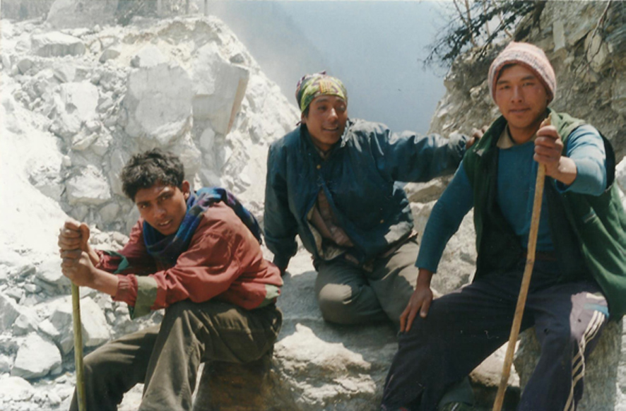 Trekking Trek Hiking Hike Porters Nepal